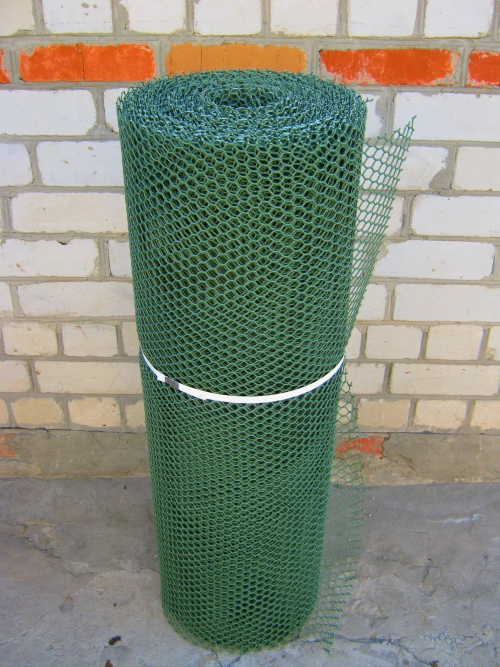 Пластиковая сетка. Ячейка 12 х 15 мм