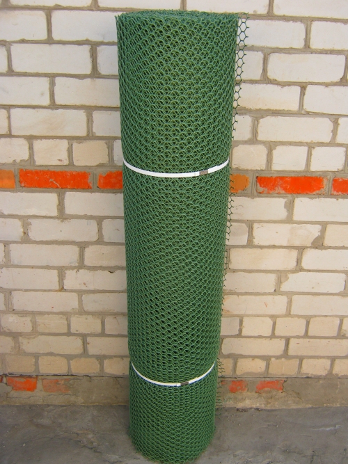 Сетка пластиковая. Ячейка 20 х 20 мм.