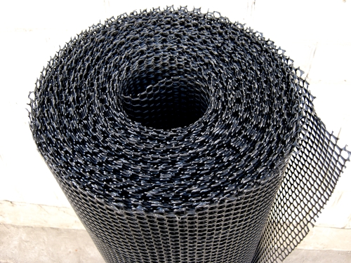 Сетка пластиковая. Ячейка 6 х 8 мм.