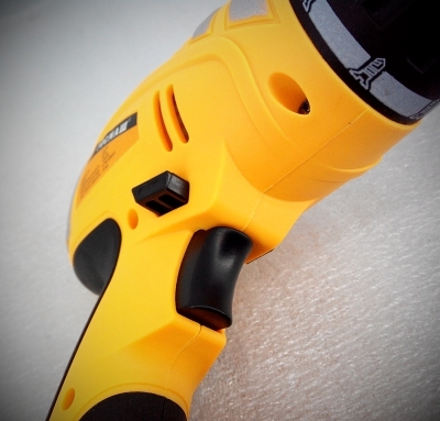 Сетевой шуруповерт Росмаш РСШ-1100