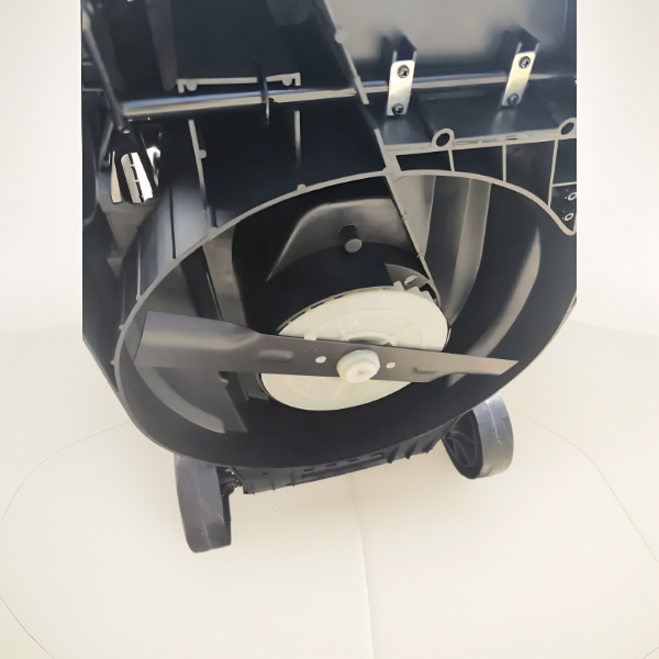 Газонокосилка электрическая Narva NELM 2400- мощная с асинхронным двигателем.